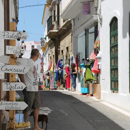 Апартаменти Cadiz